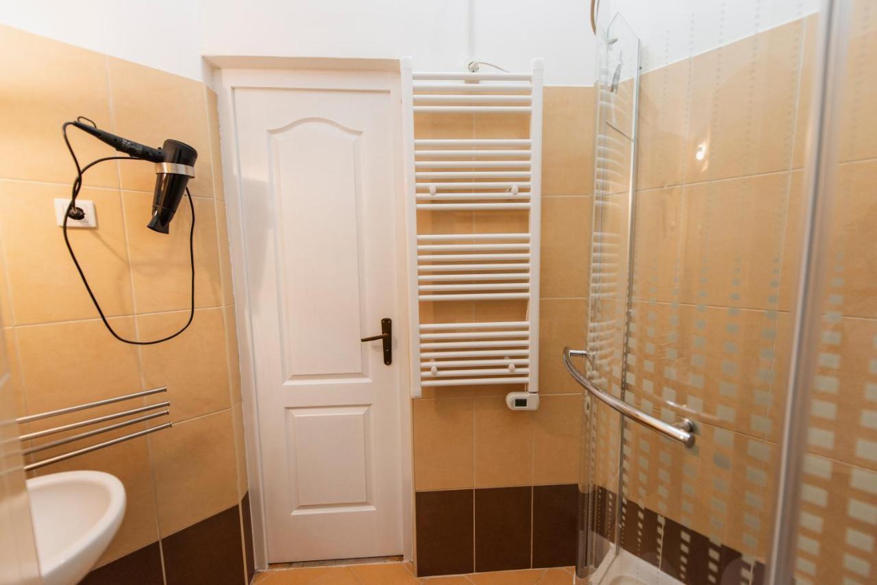 Heart Of Pecs Apartman Free Parking Pécs Exterior foto