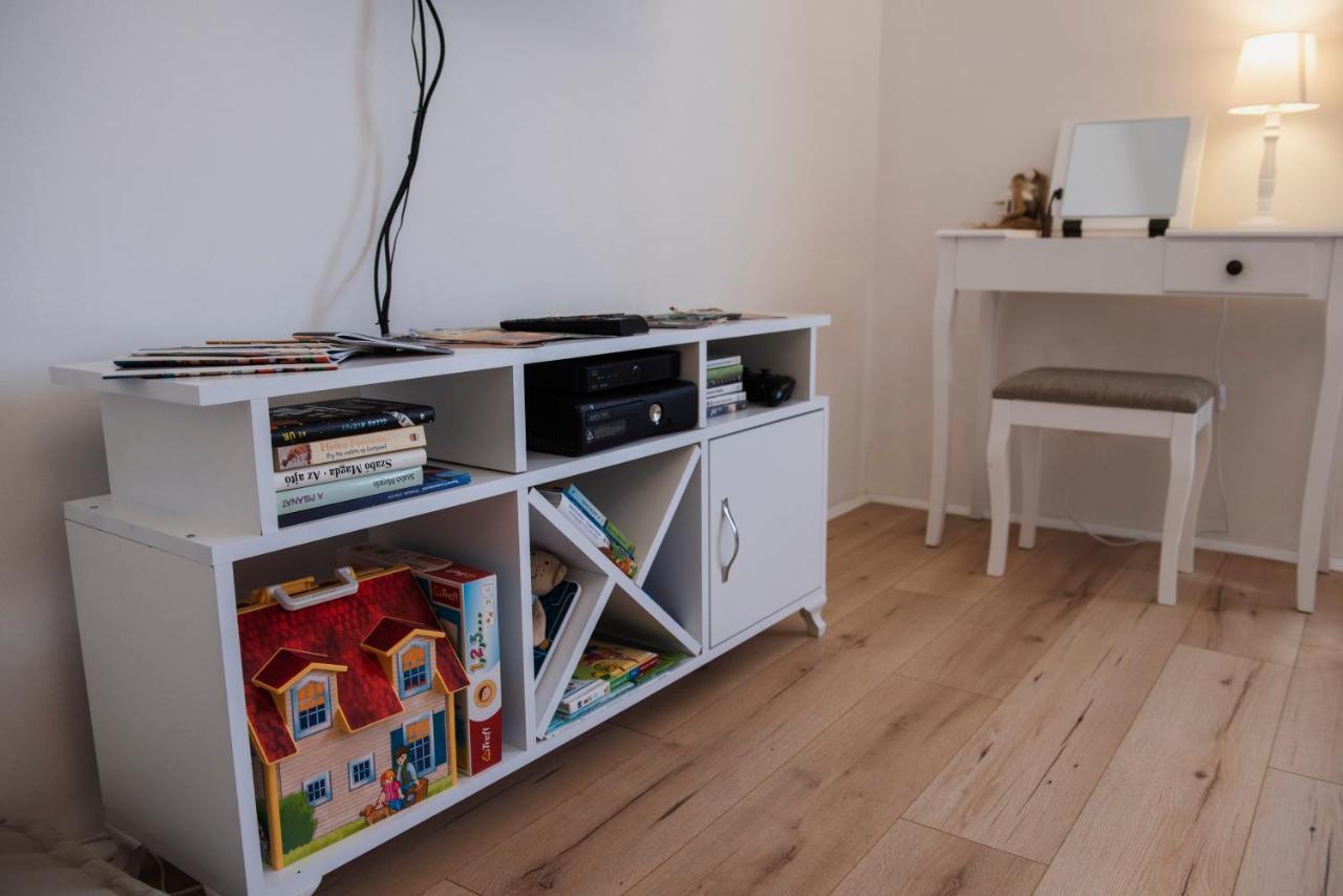 Heart Of Pecs Apartman Free Parking Pécs Exterior foto